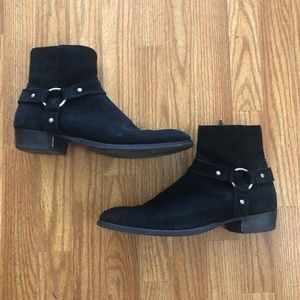 Steve Madden black Chelsea boots